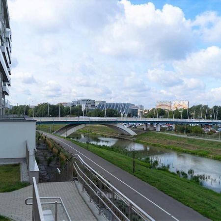 Capital Towers - Apartament Green Z Widokiem Na Rzeke Rzeszów Extérieur photo