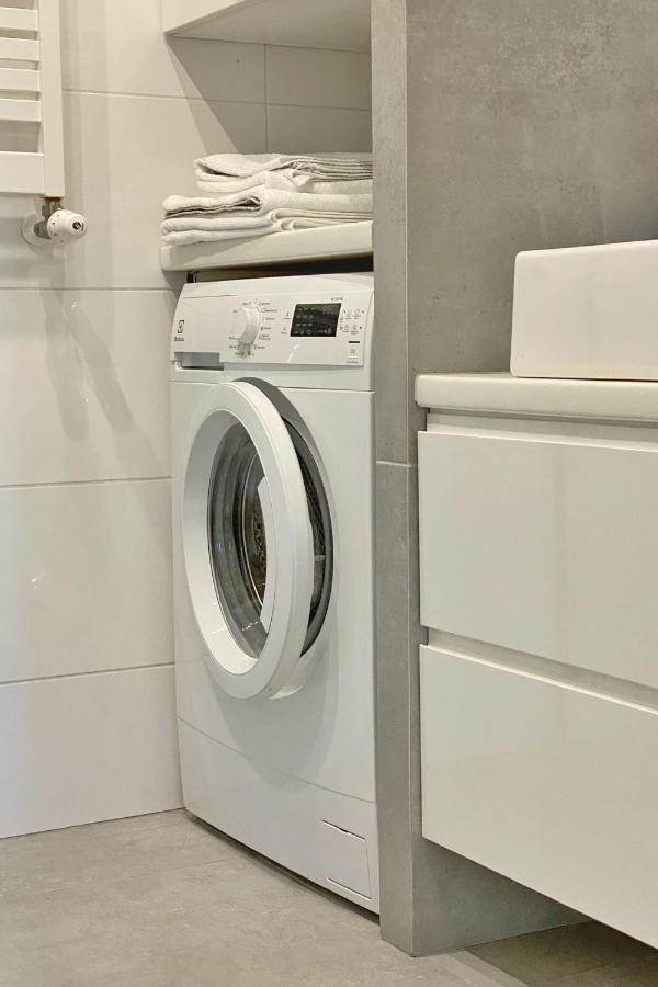 Capital Towers - Apartament Green Z Widokiem Na Rzeke Rzeszów Extérieur photo
