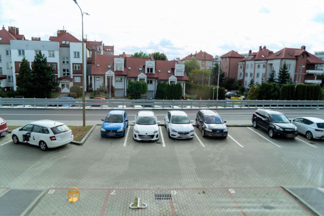 Capital Towers - Apartament Green Z Widokiem Na Rzeke Rzeszów Extérieur photo